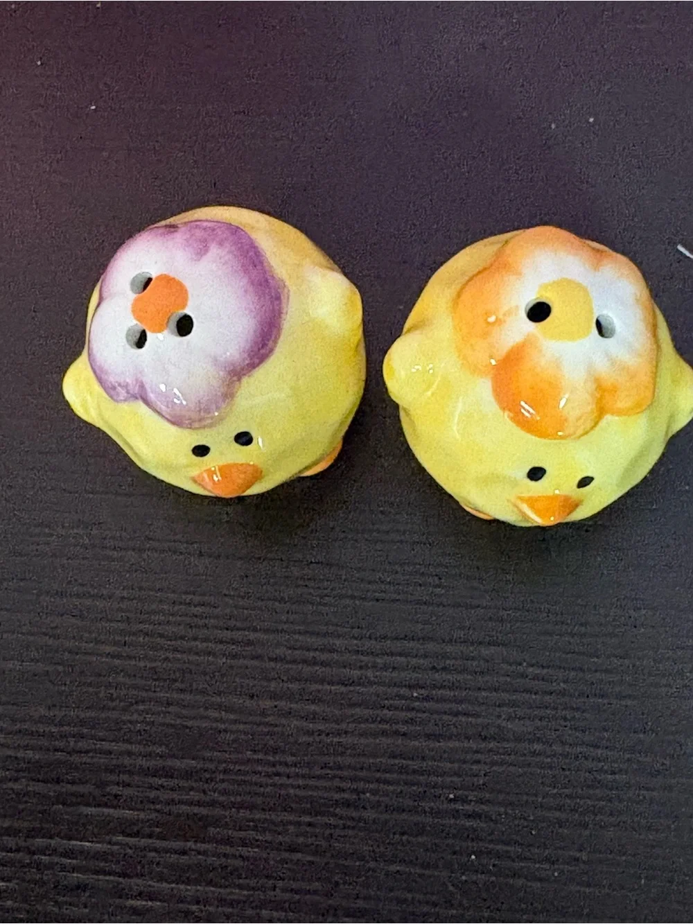 Novelty Chic Salt and Pepper shakers. Easter. Preowned.